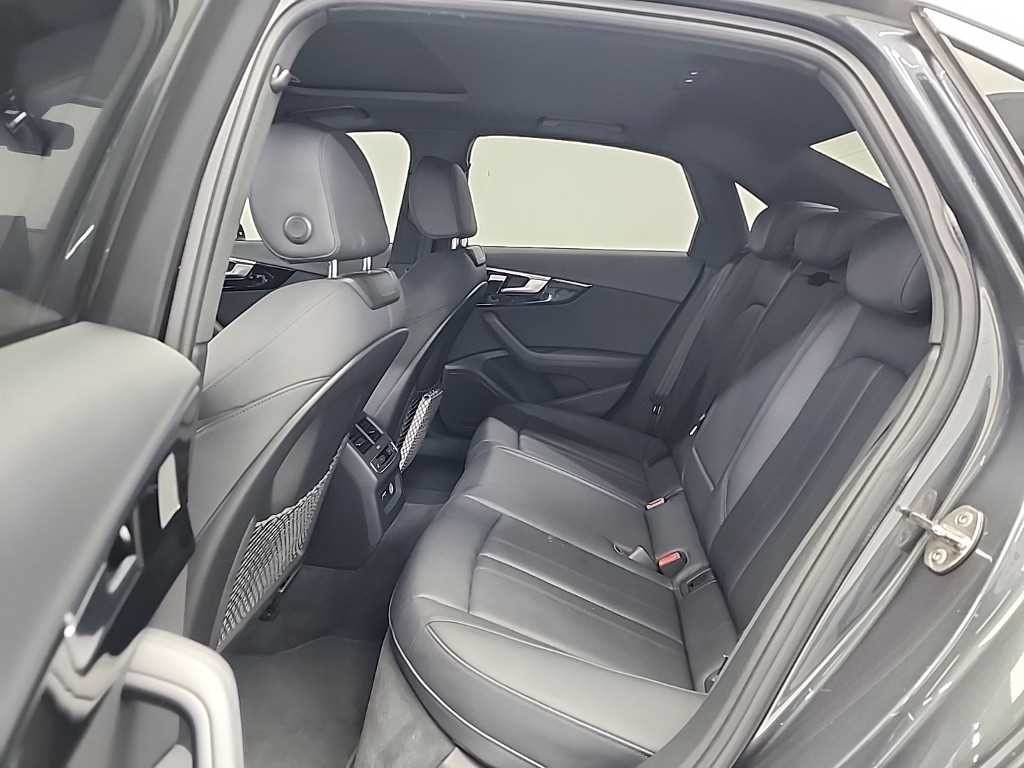 아우디 A4 A4 (B9) 45 TFSI 콰트로 프리미엄 이미지 12