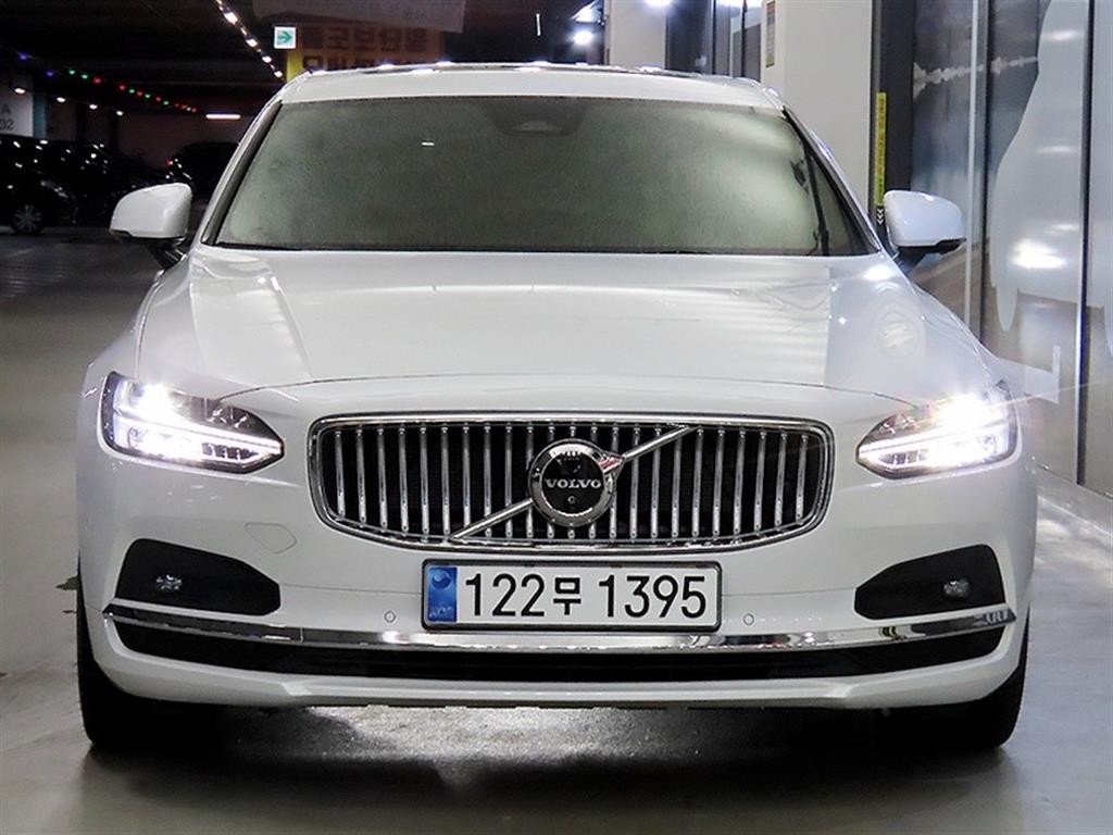 볼보 S90 B6 AWD 얼티메이트 브라이트 이미지 2