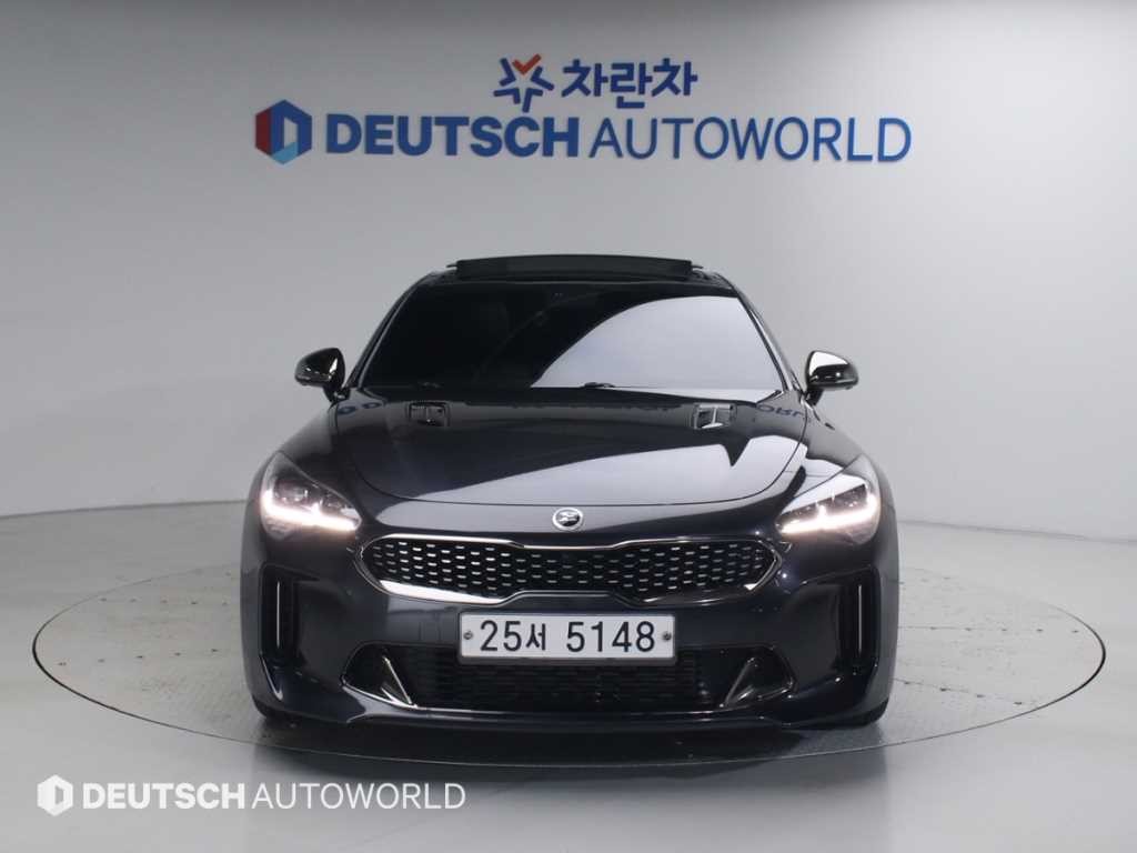 기아 스팅어 가솔린 2.0 터보 2WD 플래티넘 이미지 3