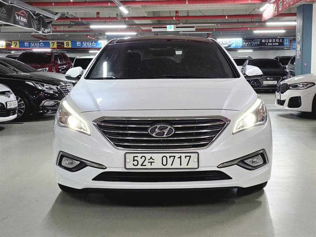 현대 쏘나타 LF 쏘나타 1.7 E-VGT 스마트 기본형 이미지 2