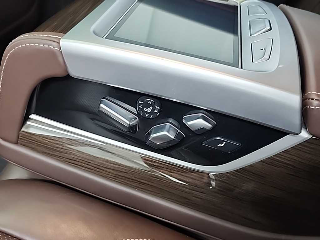 BMW 7시리즈 7시리즈 (G11) 730d xDrive 디자인 퓨어 엑설런스 이미지 16