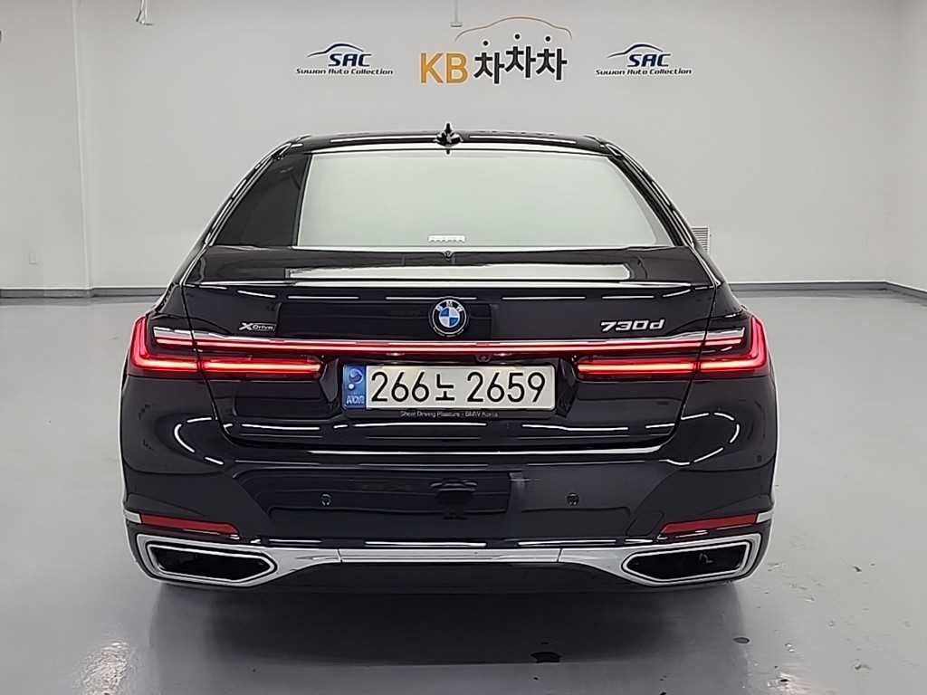 BMW 7시리즈 7시리즈 (G11) 730d xDrive 디자인 퓨어 엑설런스 이미지 3