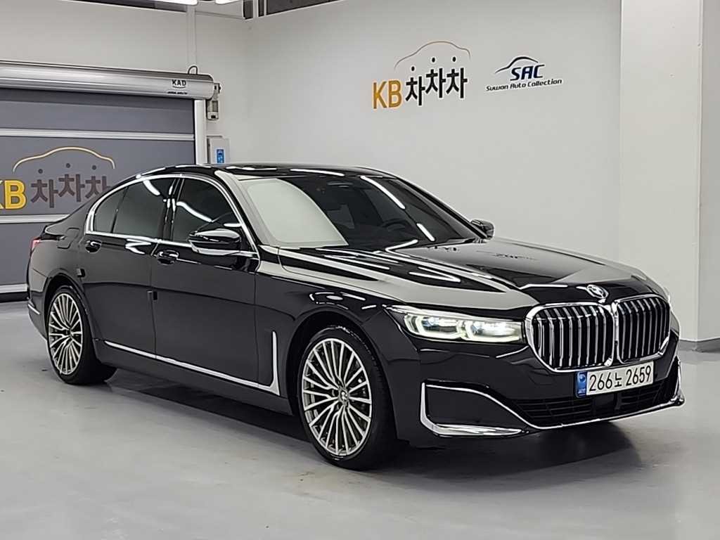 BMW 7시리즈 7시리즈 (G11) 730d xDrive 디자인 퓨어 엑설런스 이미지 4