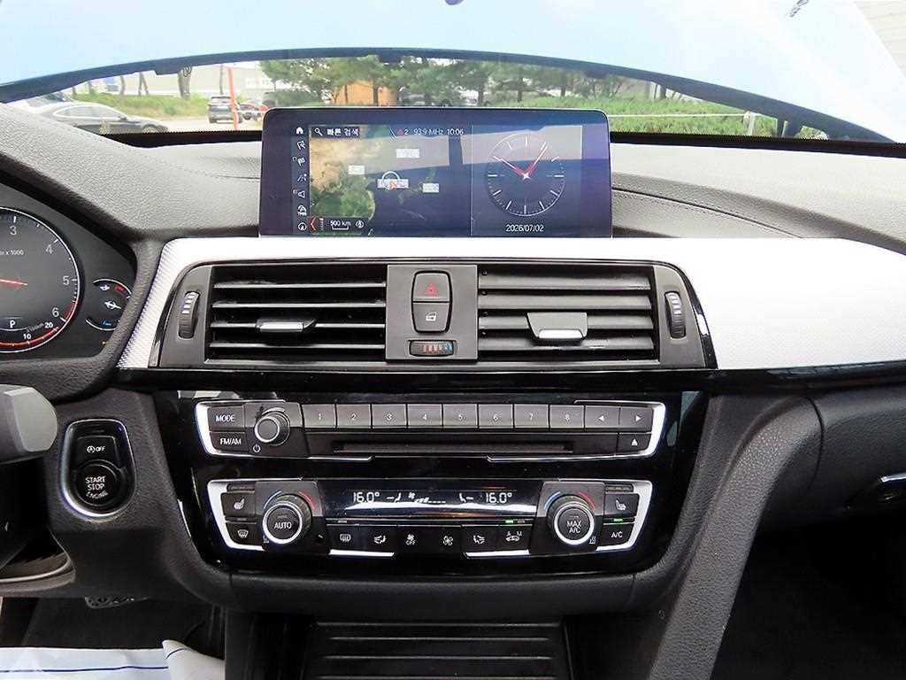 BMW 그란투리스모 3시리즈 GT (F34) GT 320D M 스포트 프리미엄 이미지 12