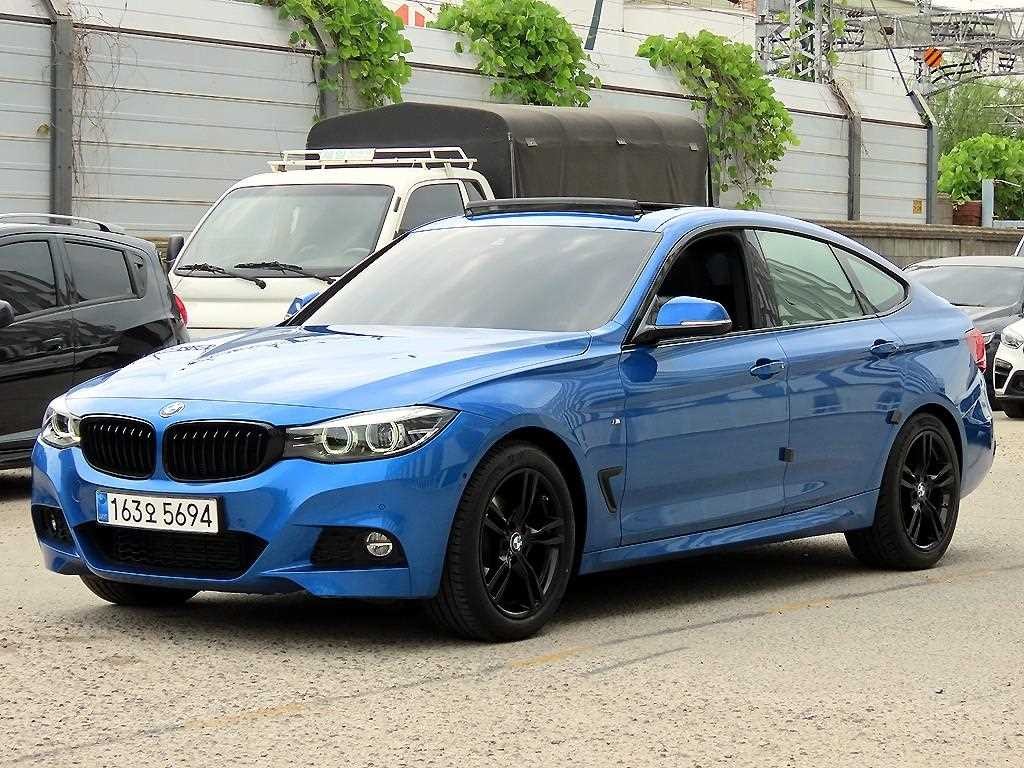 BMW 그란투리스모 3시리즈 GT (F34) GT 320D M 스포트 프리미엄 이미지 2