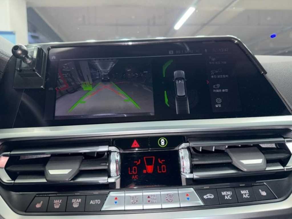 BMW 3시리즈 3시리즈 (G20) 320i 투어링 M 스포츠 이미지 11