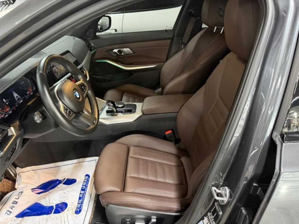 BMW 3시리즈 3시리즈 (G20) 320i 투어링 M 스포츠 이미지 6