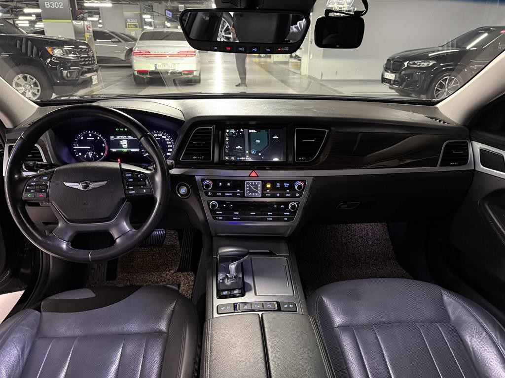 제네시스 G80 2.2D AWD 프리미엄 럭셔리 이미지 8