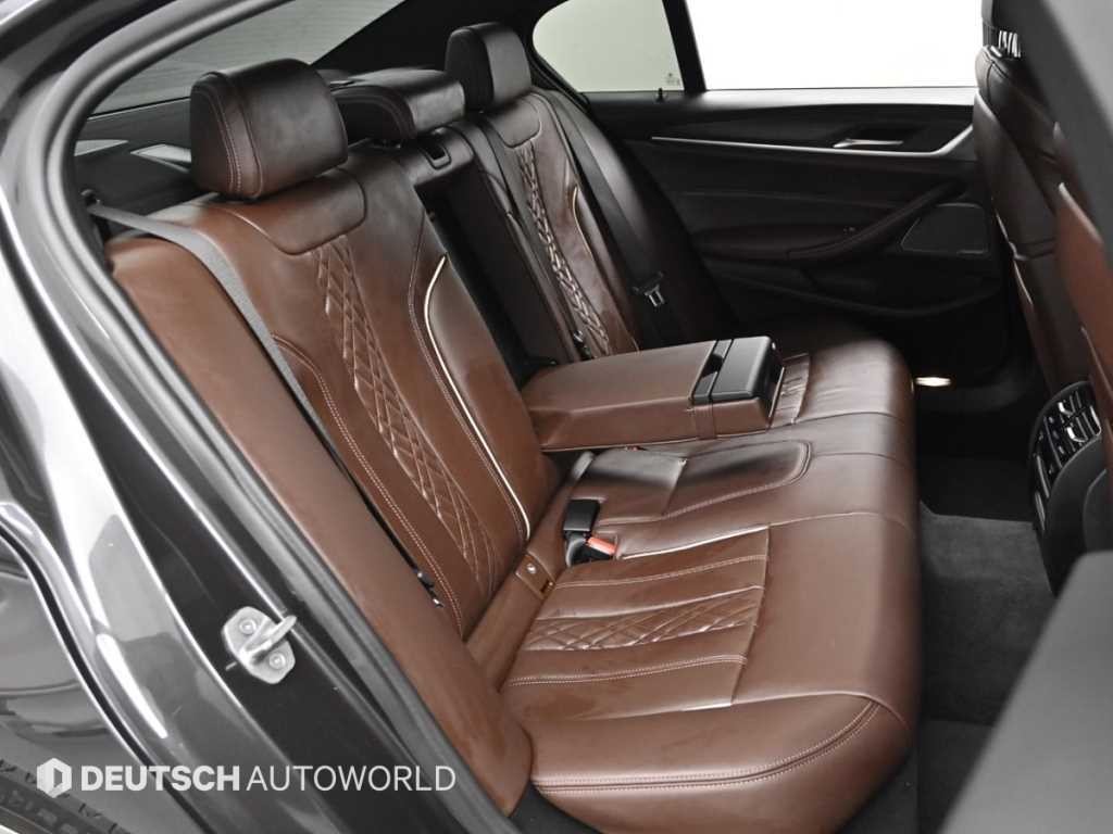 BMW 5시리즈 5시리즈 (G30) 520i M 스포츠 이미지 12