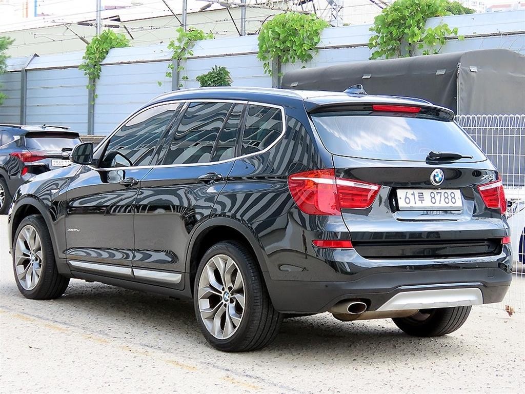 BMW X3 X3 (F25) xDrive 20d xLine 이미지 3
