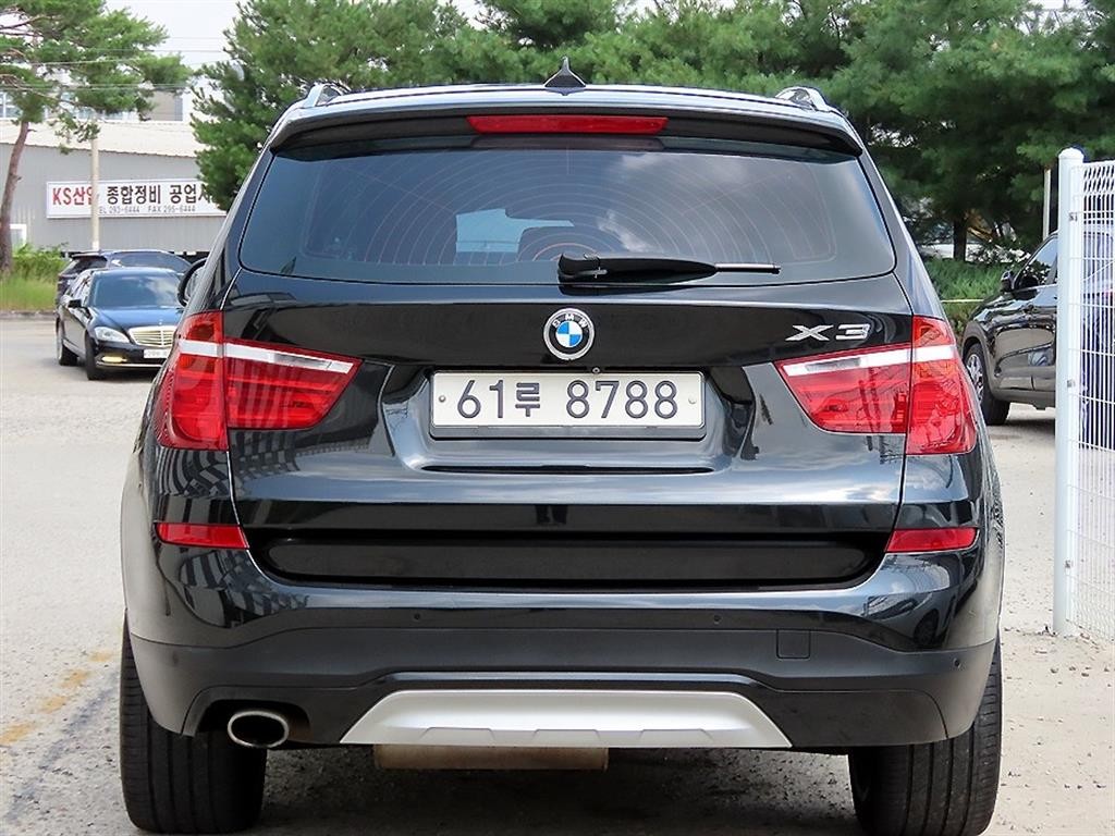 BMW X3 X3 (F25) xDrive 20d xLine 이미지 4