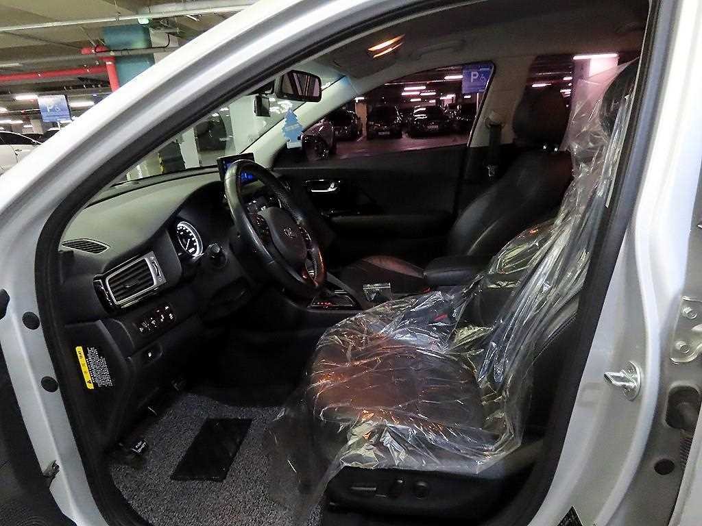 기아 니로 니로 PHEV 1.6 GDI 노블래스 이미지 6