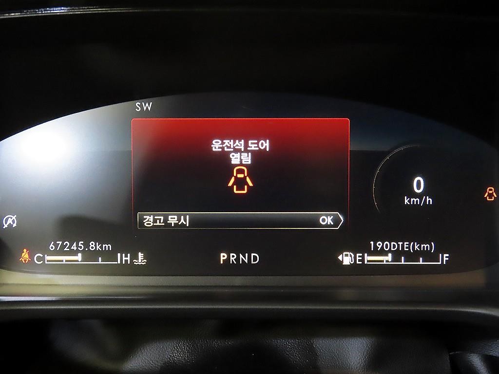 링컨 에비에이터 에비에이터 2세대 3.0 리저브 AWD 이미지 9