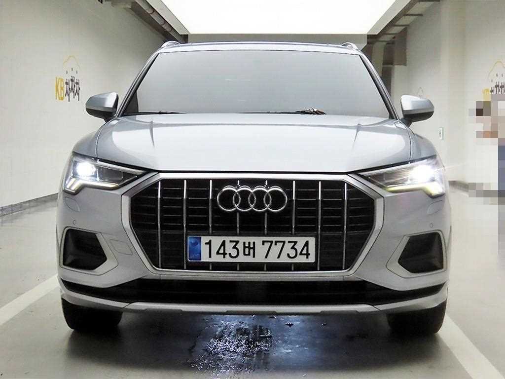 아우디 Q3 Q3 (F3) 35 TDI 프리미엄 이미지 1