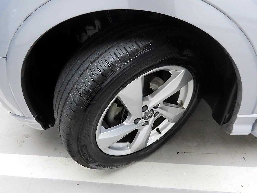 아우디 Q3 Q3 (F3) 35 TDI 프리미엄 이미지 19