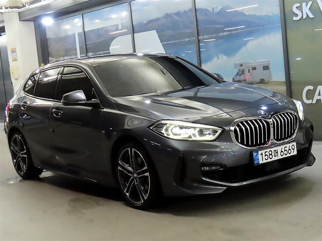 BMW 1시리즈 1시리즈 (F40) 118d M 스포츠 이미지 1