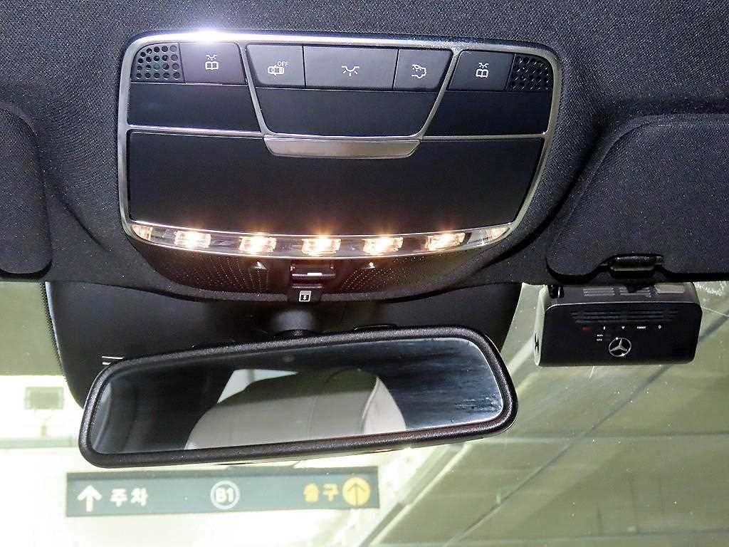벤츠 S 클래스 S클래스-W222 S 350 d 4MATIC 이미지 15