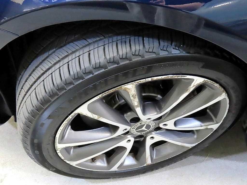 벤츠 E 클래스 E-클래스 W213 E300 4MATIC 아방가르드 이미지 20