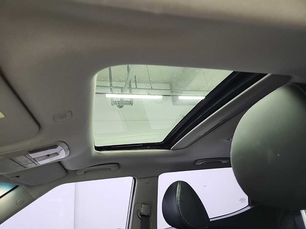KG모빌리티(쌍용) 티볼리 디젤 2WD 1.6 LX 이미지 13