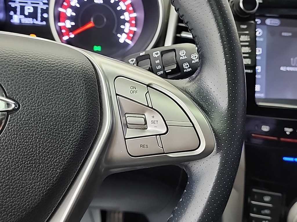 KG모빌리티(쌍용) 티볼리 디젤 2WD 1.6 LX 이미지 17