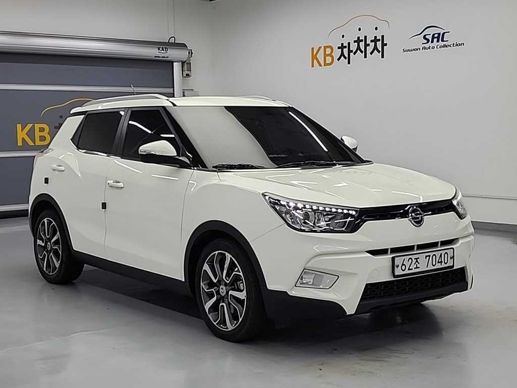 KG모빌리티(쌍용) 티볼리 디젤 2WD 1.6 LX 이미지 4