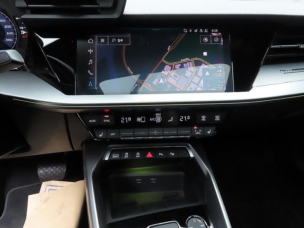 아우디 A3 A3(8Y) 40 TFSI 프리미엄 이미지 14