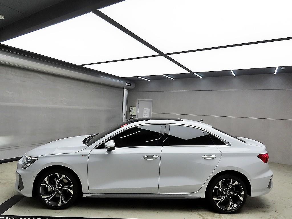 아우디 A3 A3(8Y) 40 TFSI 프리미엄 이미지 4