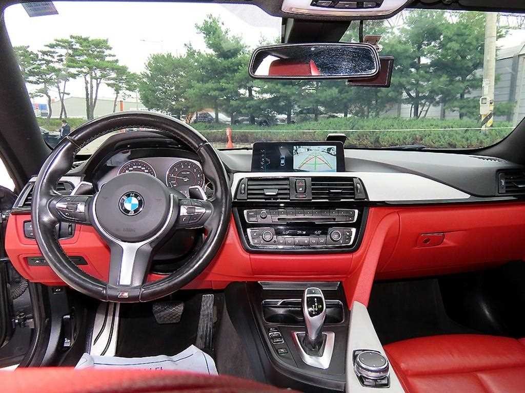 BMW 4시리즈 4시리즈 (F32) 420i 그란쿠페 M 스포츠 이미지 7