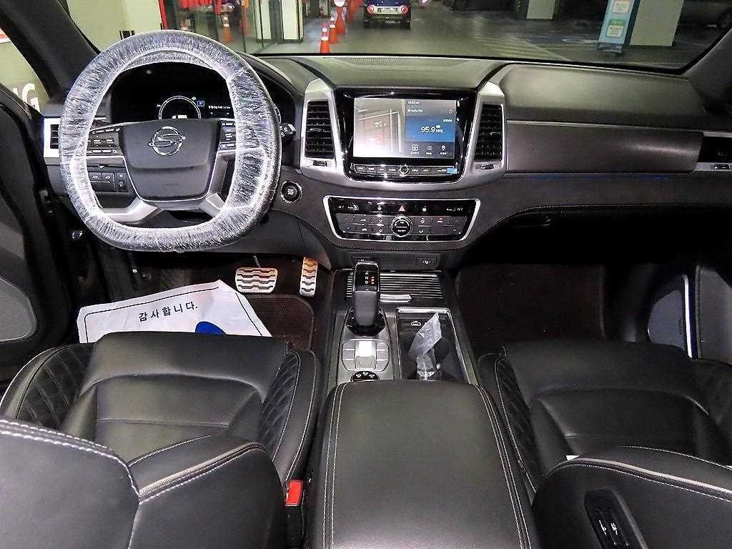 KG모빌리티(쌍용) 렉스턴 올 뉴 렉스턴 (Y450) 디젤 2.2 4WD 더 블랙 이미지 10