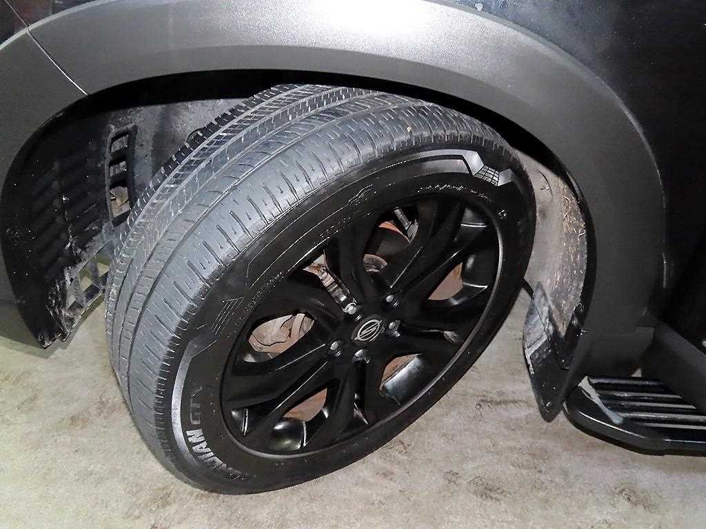 KG모빌리티(쌍용) 렉스턴 올 뉴 렉스턴 (Y450) 디젤 2.2 4WD 더 블랙 이미지 20