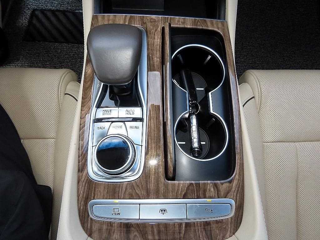 기아 K9 더 K9 3.8 GDI 2WD 플래티넘Ⅱ 이미지 11