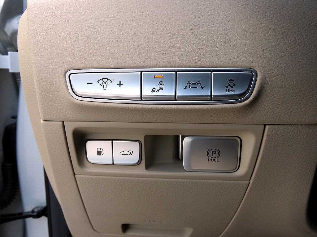 기아 K9 더 K9 3.8 GDI 2WD 플래티넘Ⅱ 이미지 13