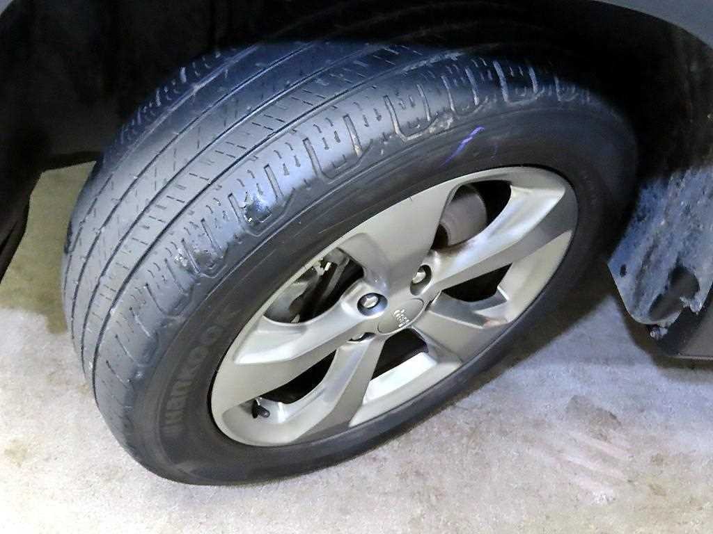 지프 체로키 체로키(KL) 2.4 리미티드 AWD 이미지 20