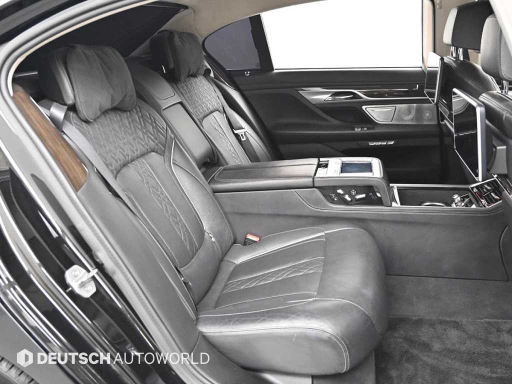 BMW 7시리즈 7시리즈 (G11) 750Li xDrive 프레스티지 이미지 12