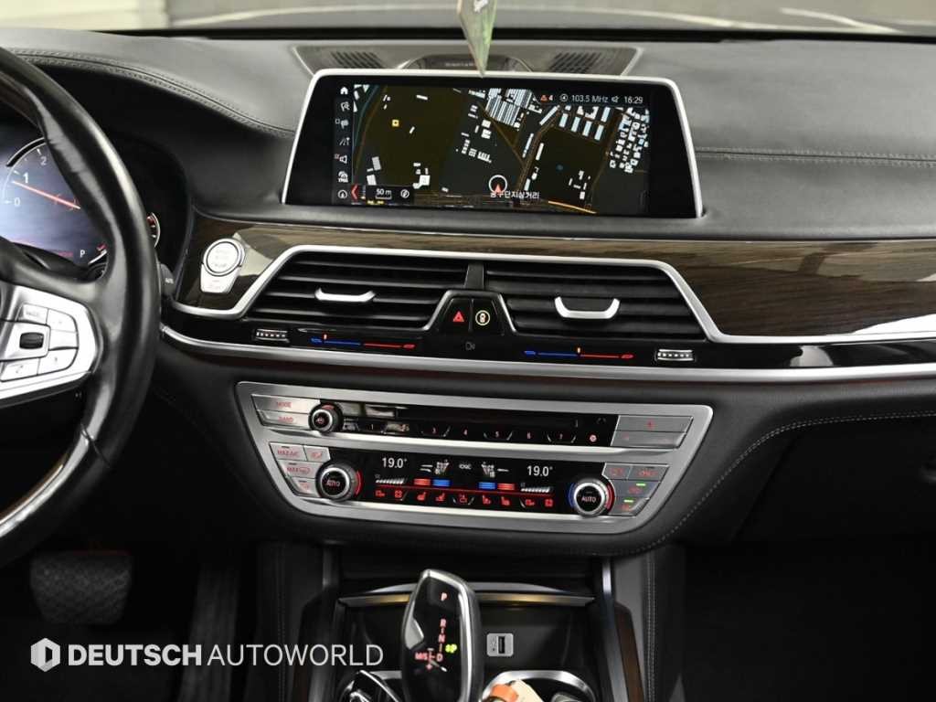 BMW 7시리즈 7시리즈 (G11) 750Li xDrive 프레스티지 이미지 14