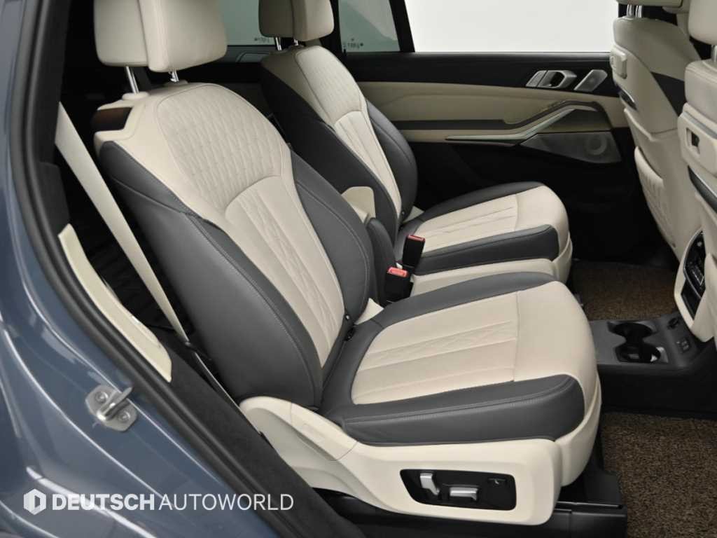 BMW X7 X7 (G07) xDrive 40i 디자인 퓨어 엑셀런스 6인승 이미지 12