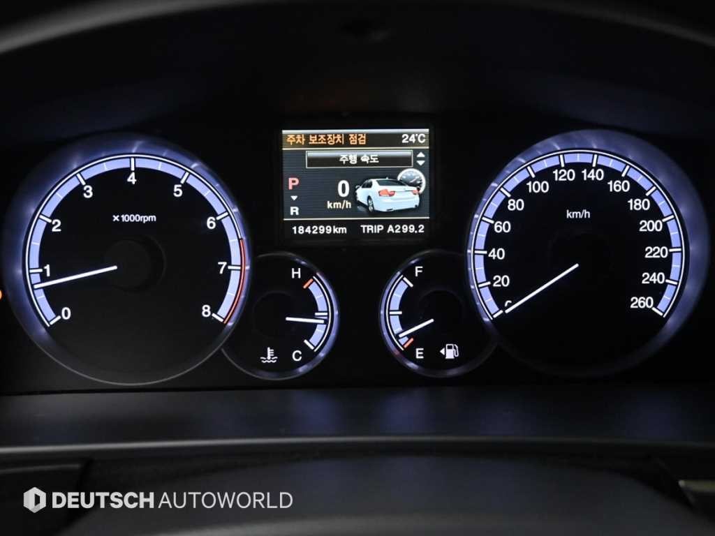 KG모빌리티(쌍용) 체어맨 뉴체어맨W 가솔린 4WD CW700 4TRONIC VIP 이미지 8