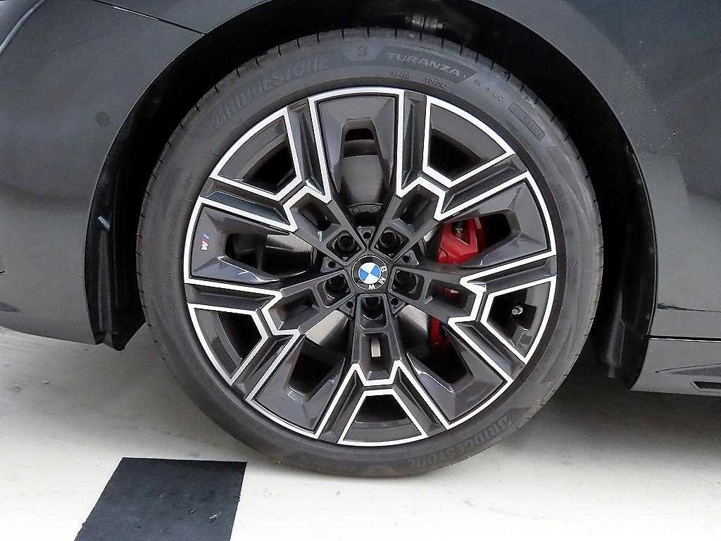 BMW 5시리즈 5시리즈 (G60) 530i xDrive M 스포츠 프로 스페셜 에디션 이미지 20
