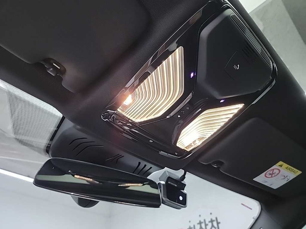 BMW 4시리즈 4시리즈 (G22) 420i 쿠페 M 스포츠 이미지 16