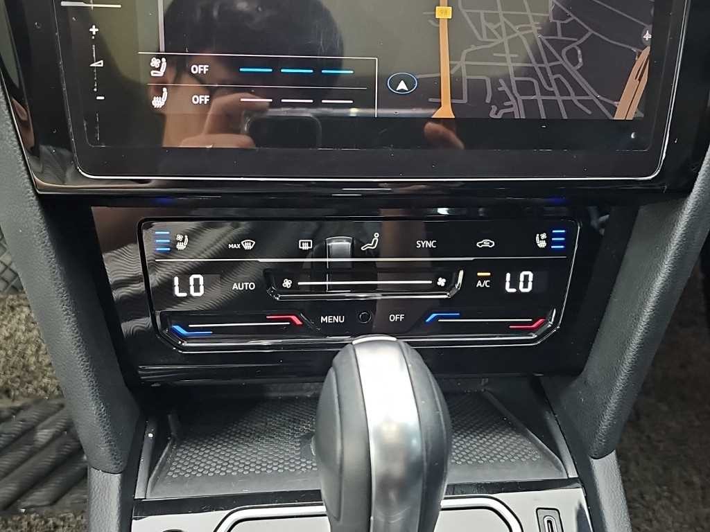 폭스바겐 파사트 파사트GT(B8) 2.0 TDI 4모션 프레스티지 이미지 10