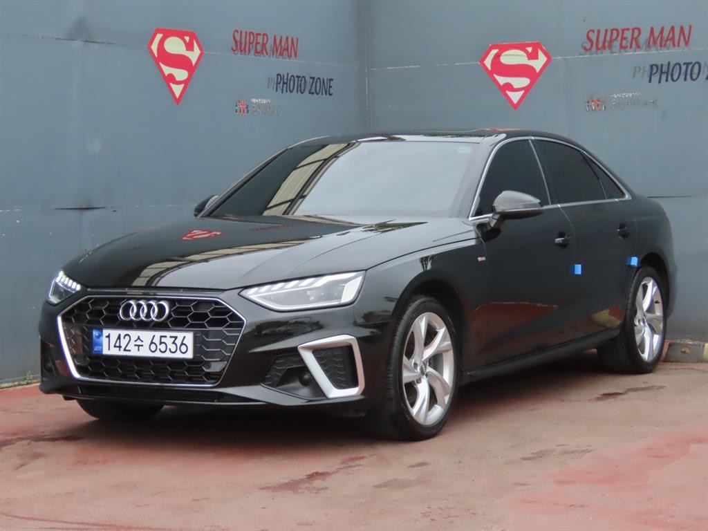 아우디 A4 A4 (B9) 40 TFSI 프리미엄 이미지 1