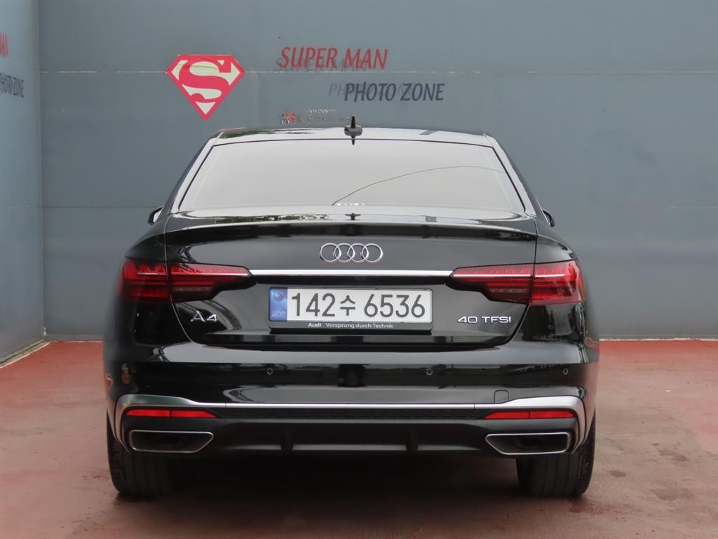 아우디 A4 A4 (B9) 40 TFSI 프리미엄 이미지 4