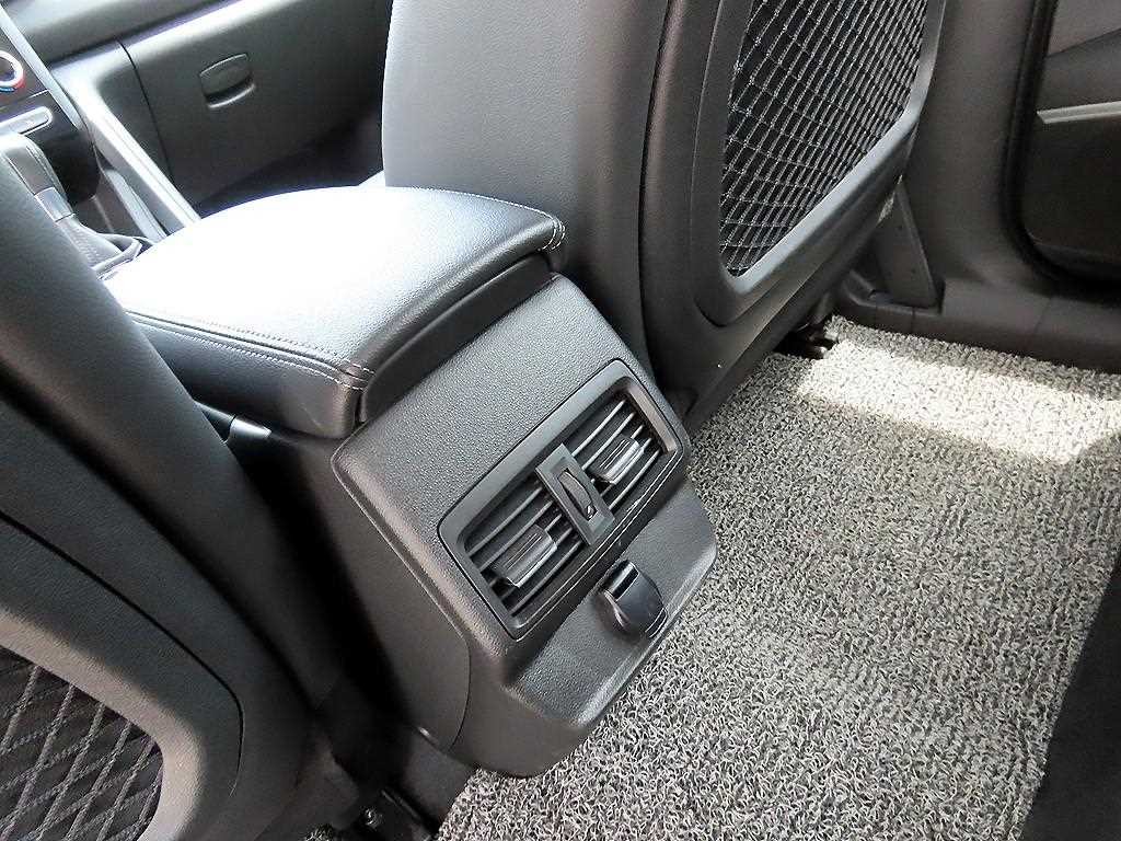 르노코리아(삼성) QM6 더뉴QM6 2.0 LPe LE 2WD 이미지 16