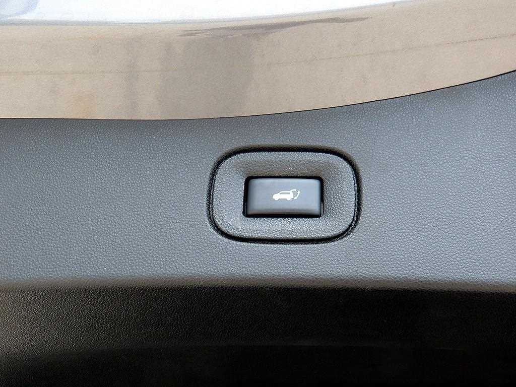 르노코리아(삼성) QM6 더뉴QM6 2.0 LPe LE 2WD 이미지 17