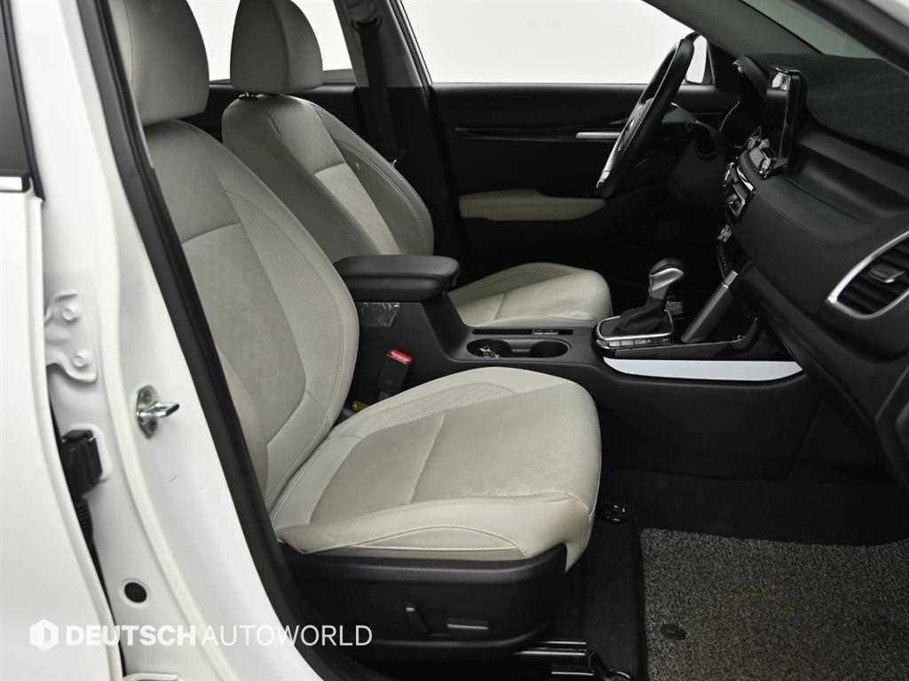 기아 셀토스 가솔린 1.6 터보 4WD 그래비티 이미지 10