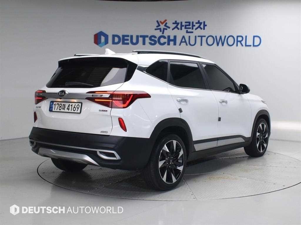 기아 셀토스 가솔린 1.6 터보 4WD 그래비티 이미지 2