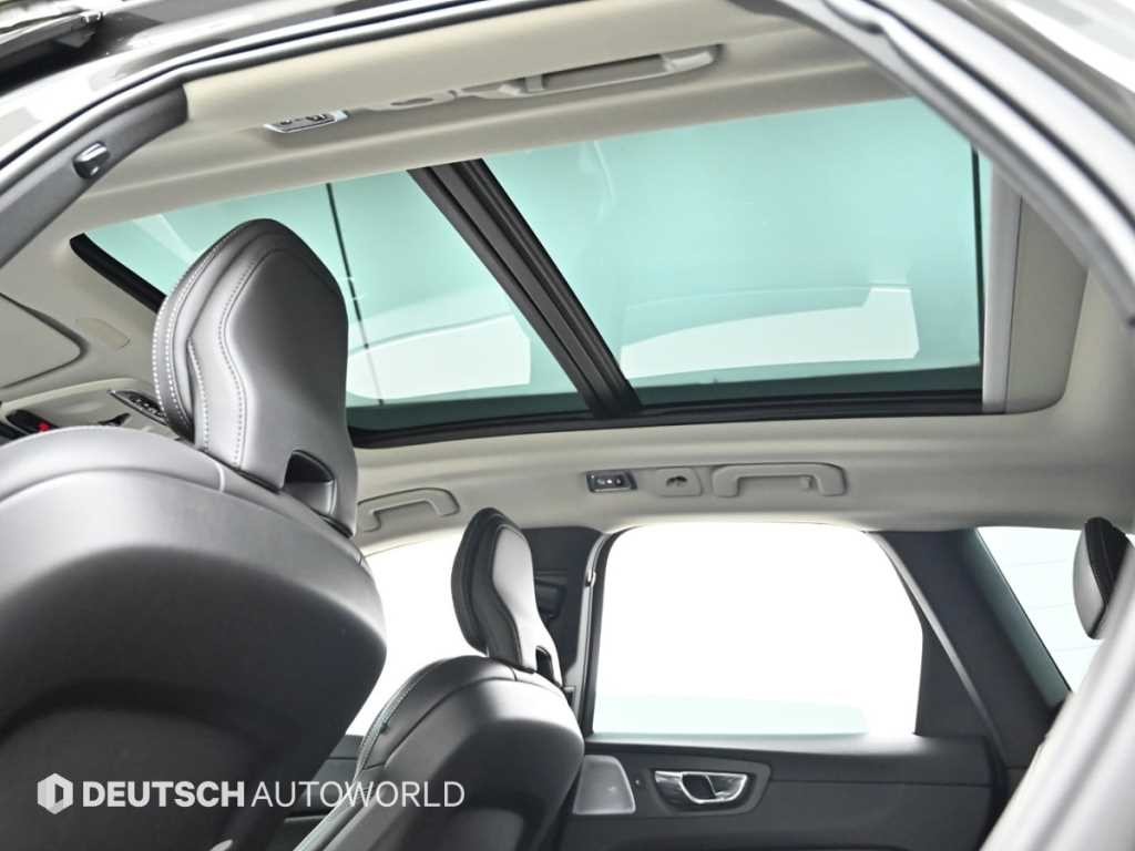 볼보 XC60 XC60(2세대) T6 AWD 인스크립션 이미지 18
