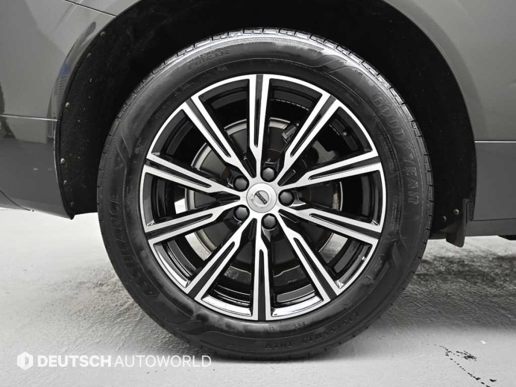 볼보 XC60 XC60(2세대) T6 AWD 인스크립션 이미지 5