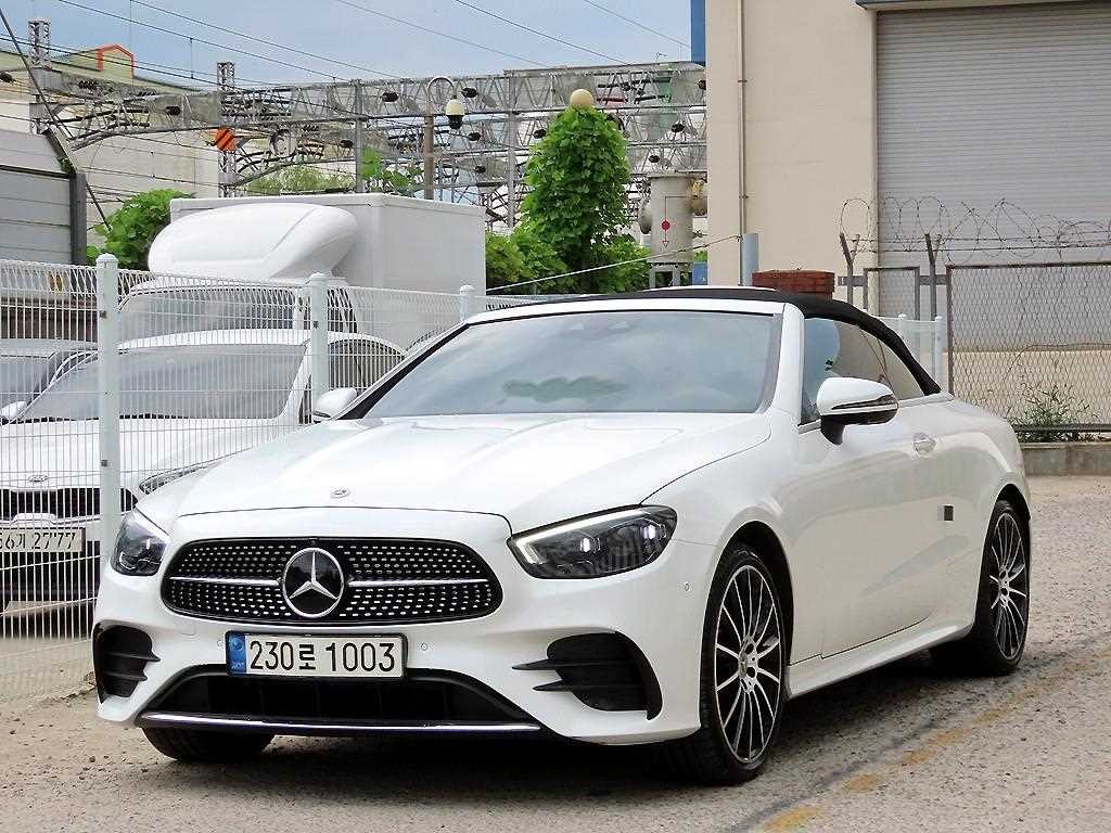 벤츠 E 클래스 E-클래스 W213 E450 4MATIC 카브리올레 이미지 2