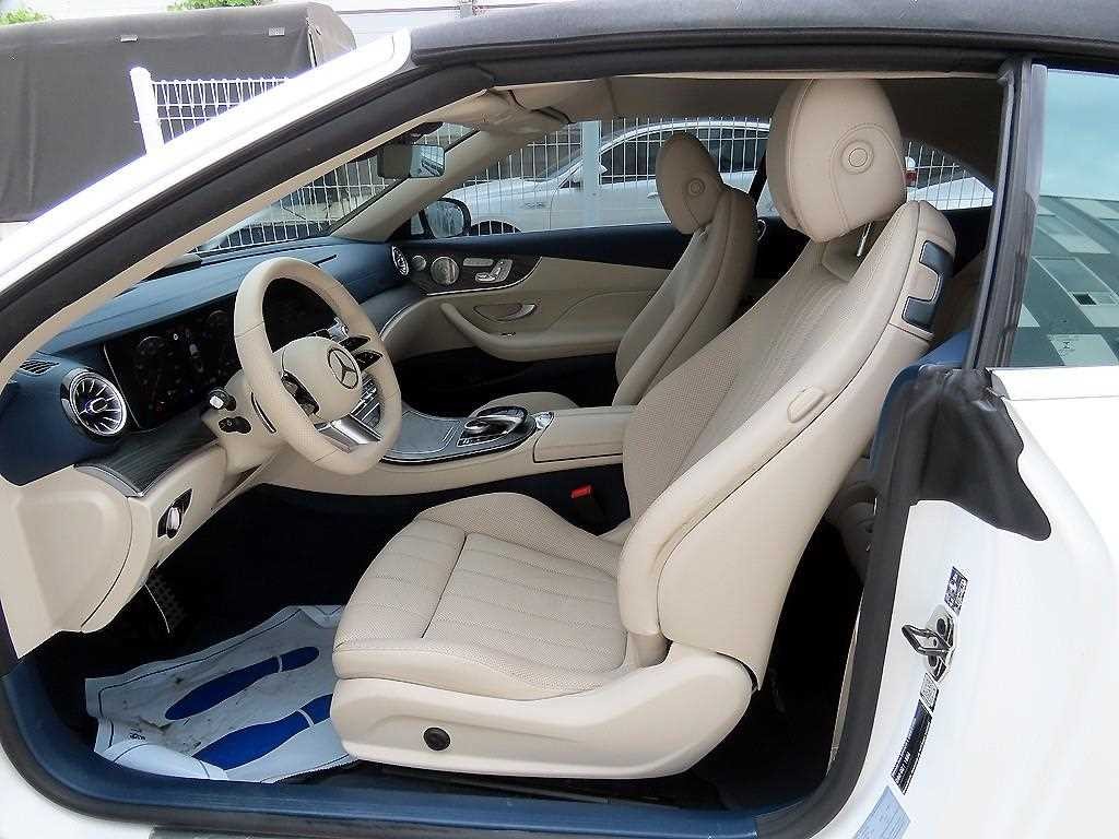 벤츠 E 클래스 E-클래스 W213 E450 4MATIC 카브리올레 이미지 9